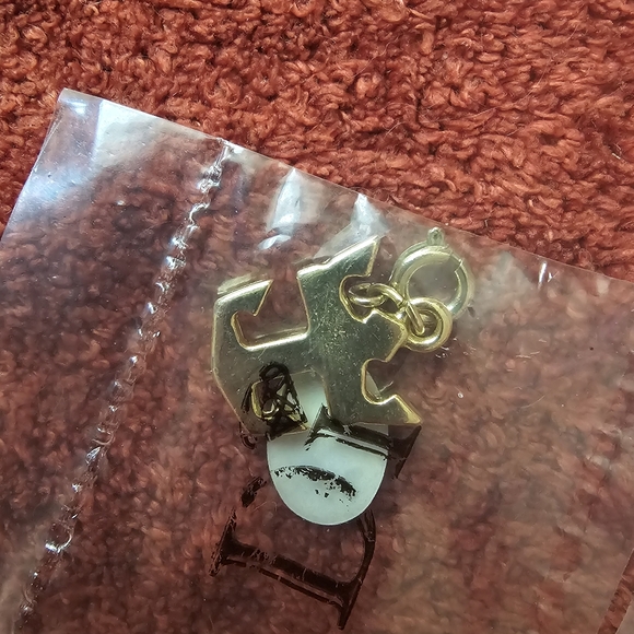 Cruise Beach Vacation Charms Gold Colored - Picture 3 of 4